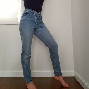 Levi's High Rise Straight Leg Jean